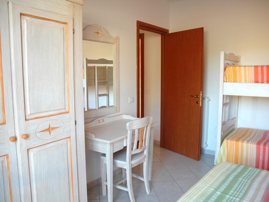 Baia Fiorita Apartment Porto Azzurro Exterior photo