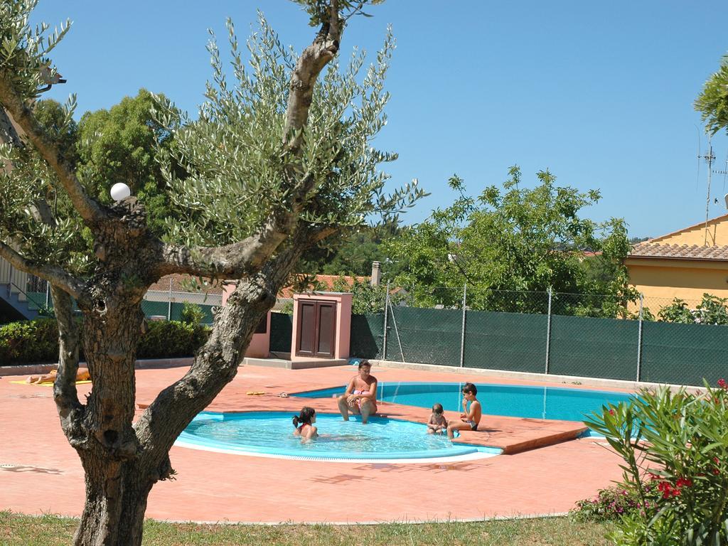 Baia Fiorita Apartment Porto Azzurro Exterior photo